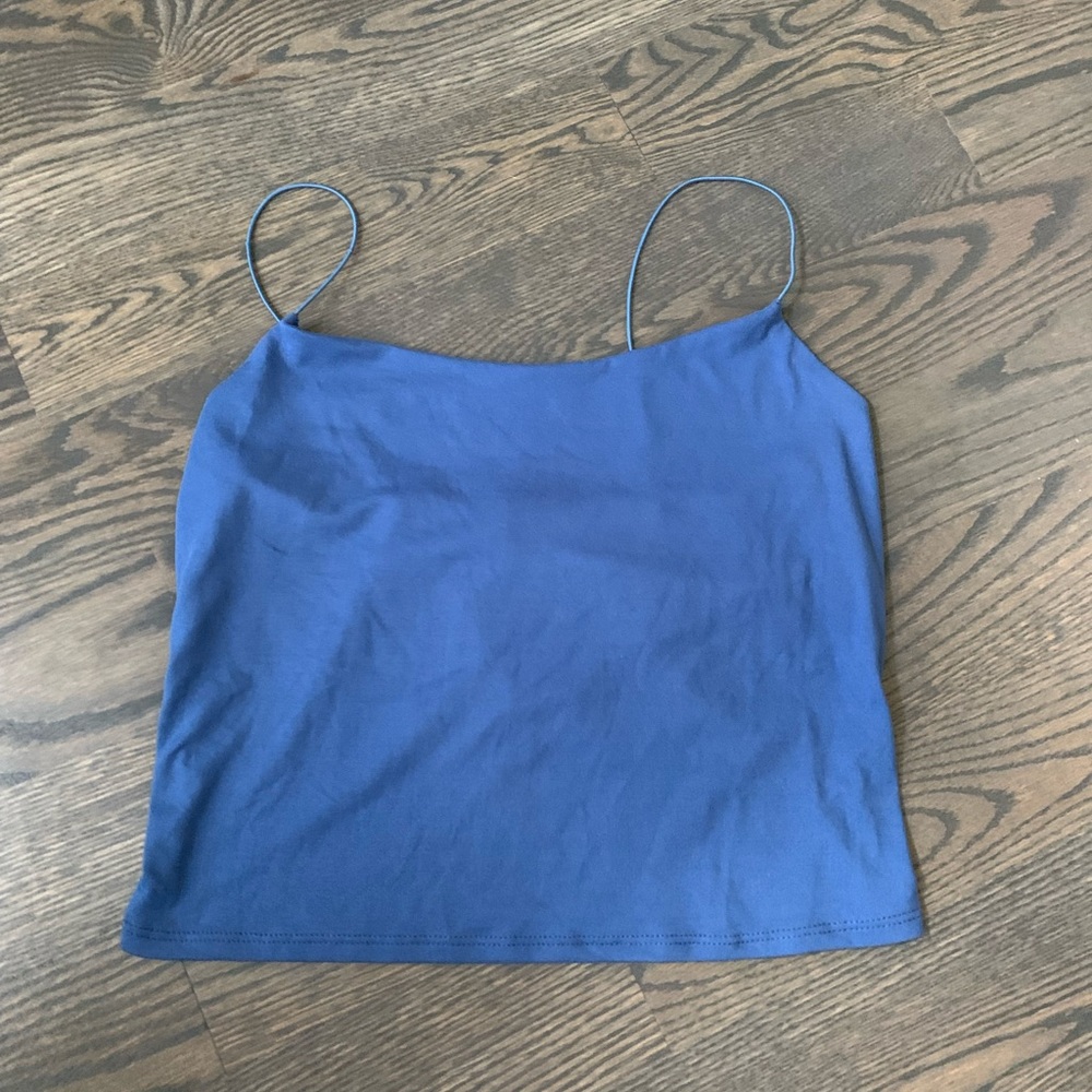 Blue cropped tank top